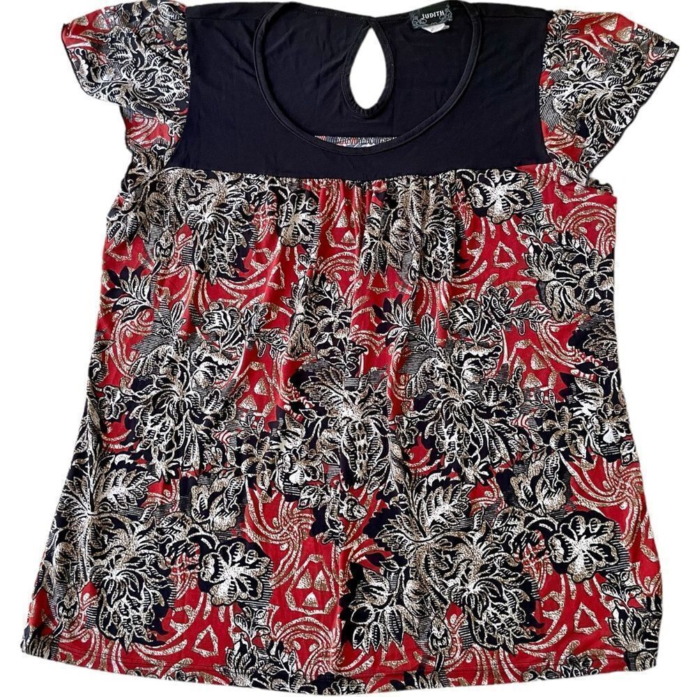Judith Women’s Top. L
